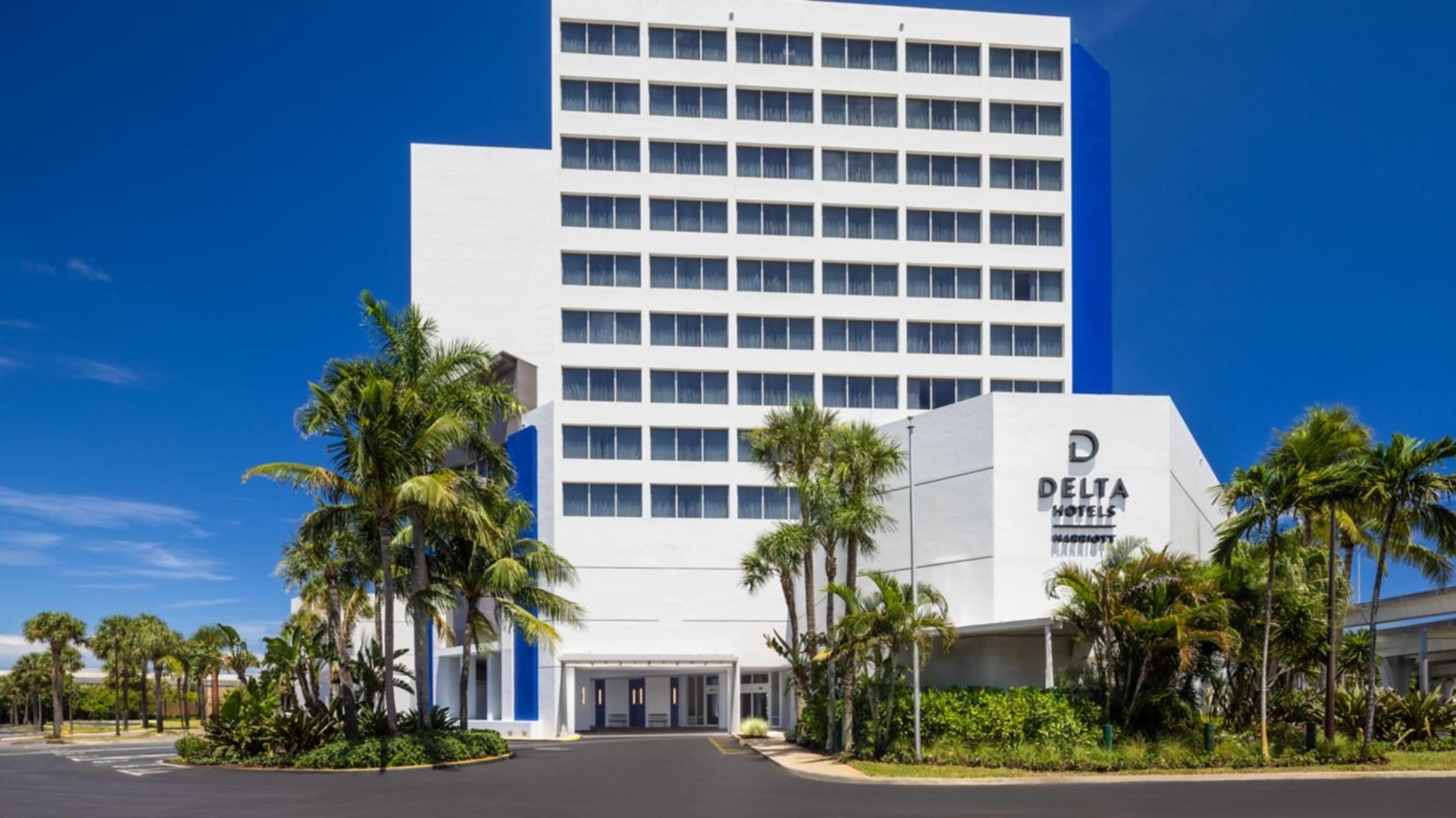 Delta Hotels By Marriott West Palm Beach Bagian luar foto